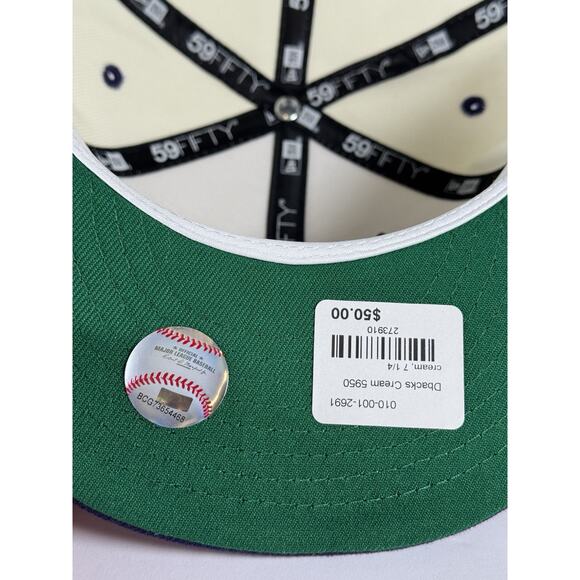 New Era Arizona Diamondbacks 59Fifty Fitted Hat 2001 World Series, Size 7 1/4 - Picture 10 of 10